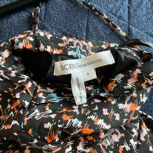 BCBGeneration Multicolored Dress (size 0) - Picture 4 of 4